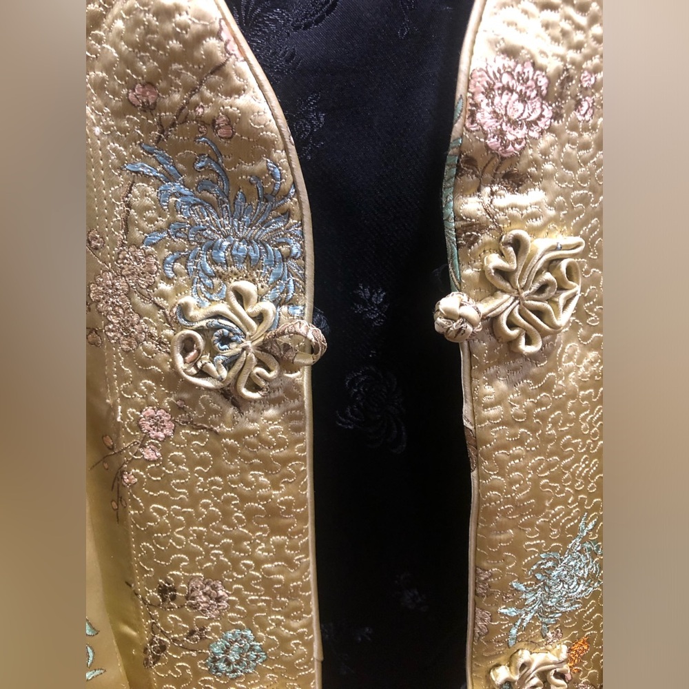 Vintage Chinese Brocade Jacket Sz 38 (M) Gold Floral Mandarin Collar Reversible - Picture 4 of 16
